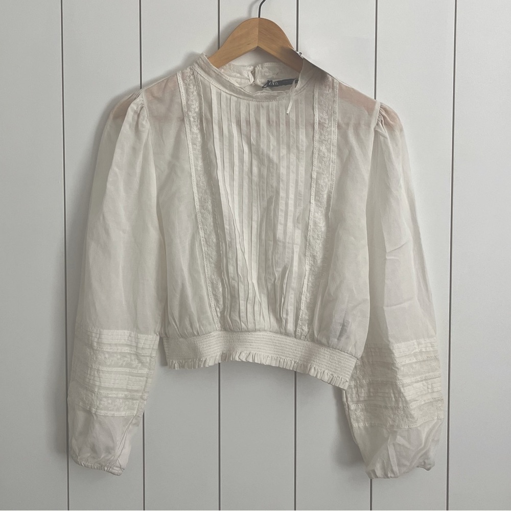 Zara Embroidered Peplum Blouse - Picture 1 of 4
